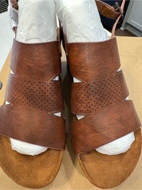 Pierre Dumas Brown Wedge Sandals